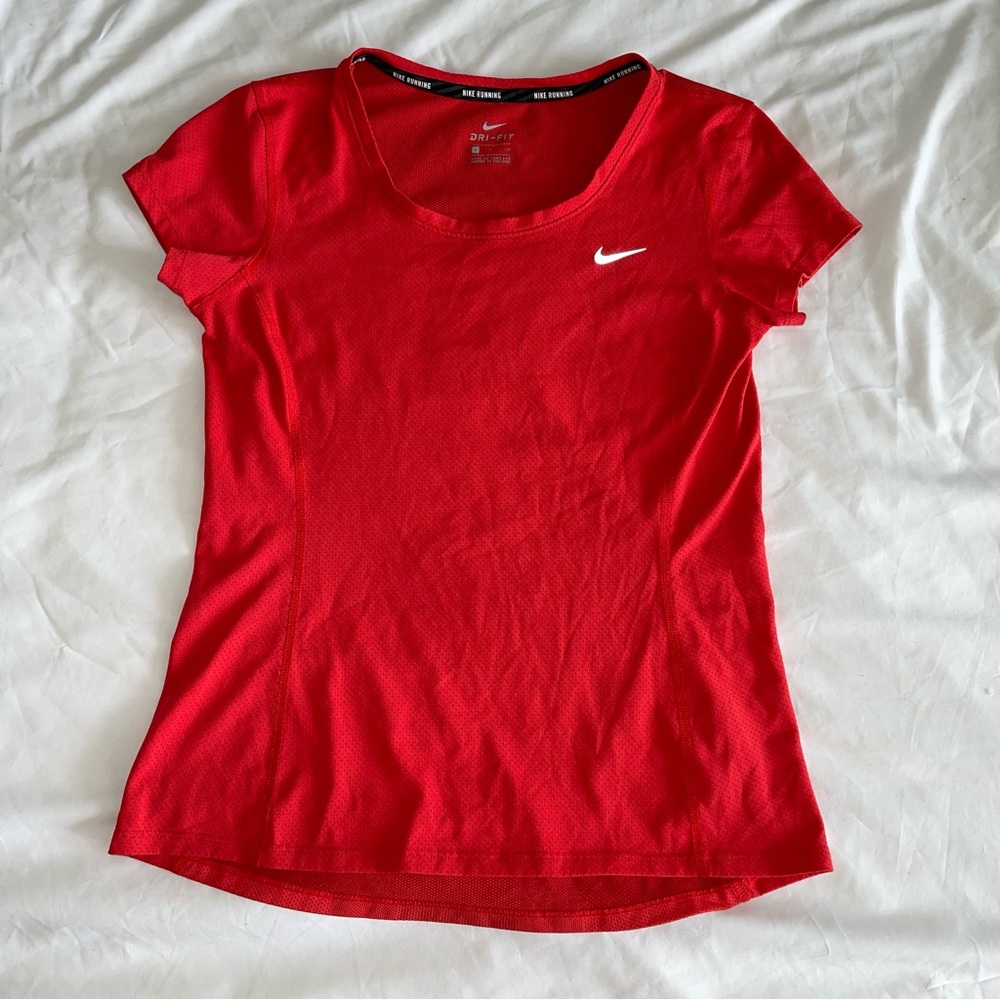Nike dri fit t-shirt